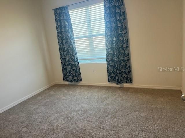 待售: $259,900 (3 贝兹, 2 浴室, 1697 平方英尺)