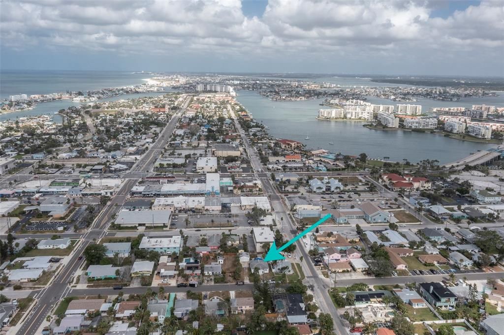 待售: $500,000 (0.19 acres)