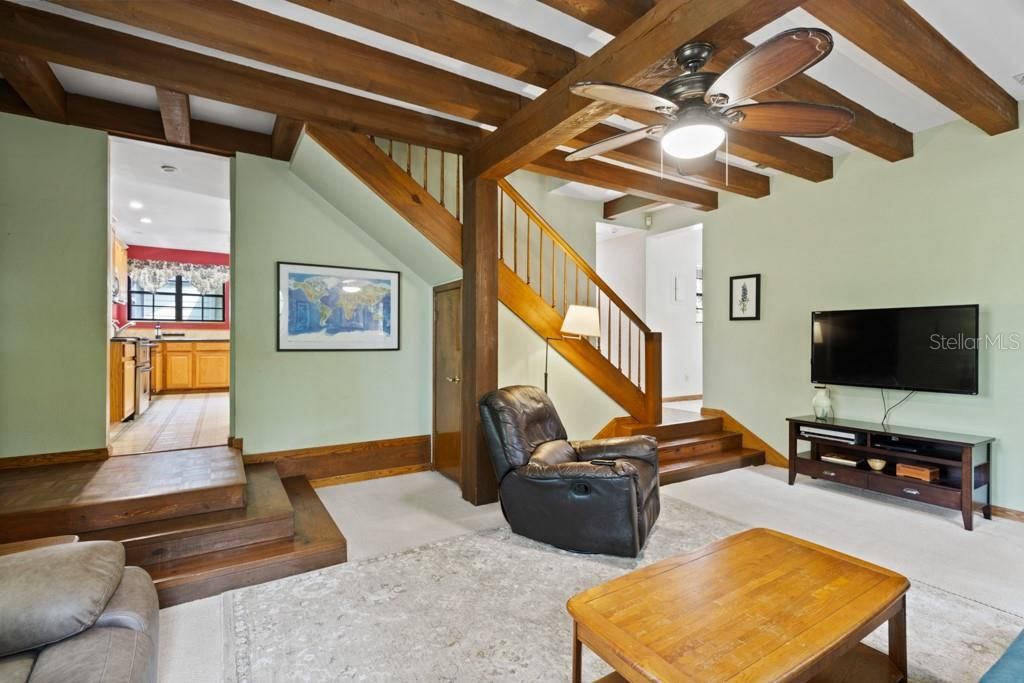 For Sale: $524,000 (3 beds, 3 baths, 2682 Square Feet)