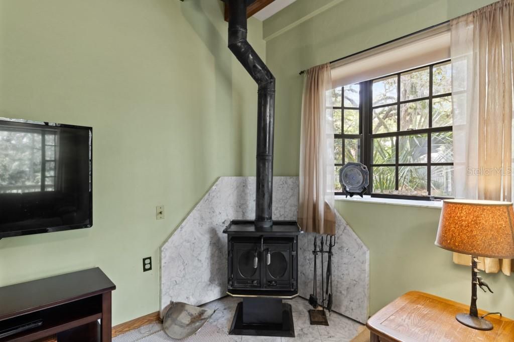 For Sale: $524,000 (3 beds, 3 baths, 2682 Square Feet)