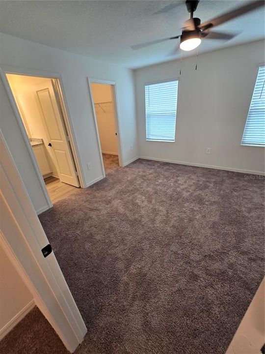 В аренду: $2,300 (3 спален, 2 ванн, 1557 Квадратных фут)