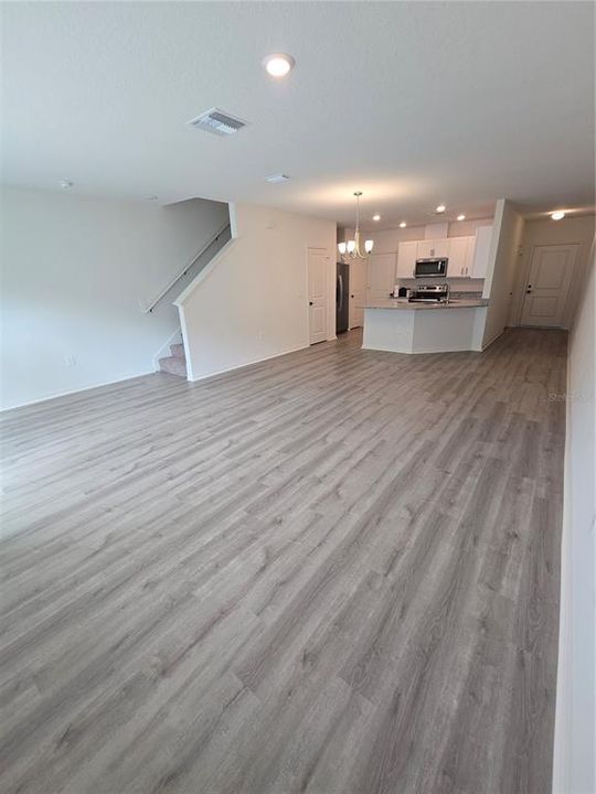 В аренду: $2,300 (3 спален, 2 ванн, 1557 Квадратных фут)