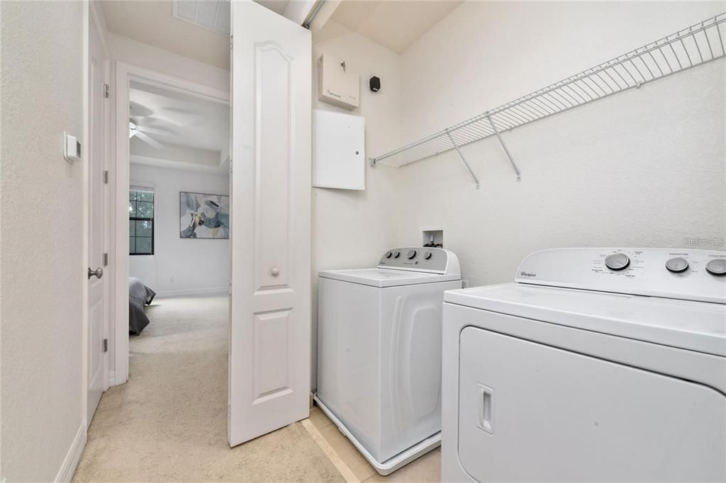 待售: $420,000 (3 贝兹, 2 浴室, 1641 平方英尺)