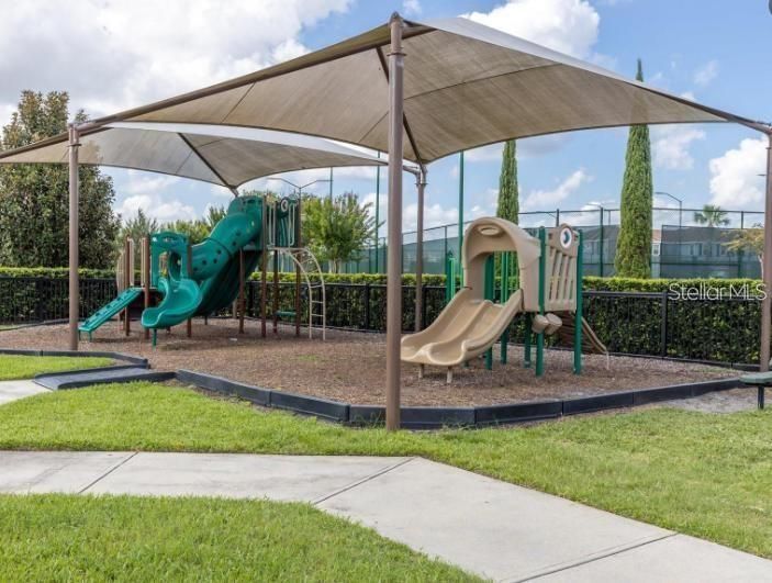 待售: $420,000 (3 贝兹, 2 浴室, 1641 平方英尺)