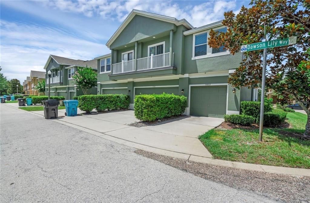 出租: $2,200 (2 贝兹, 2 浴室, 1305 平方英尺)