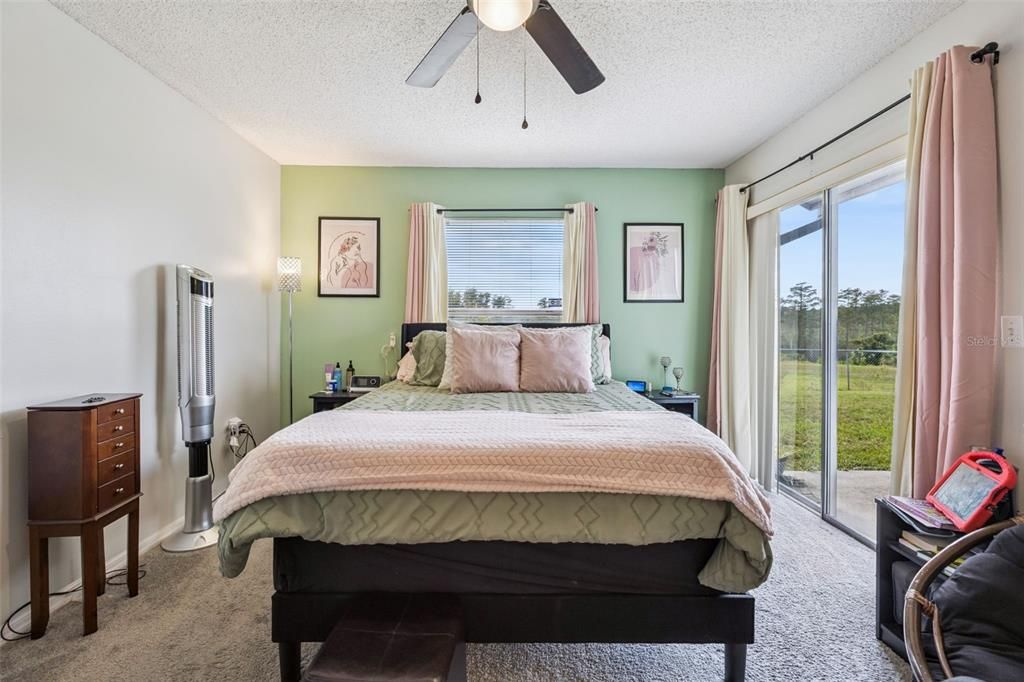 For Sale: $360,000 (4 beds, 2 baths, 1644 Square Feet)