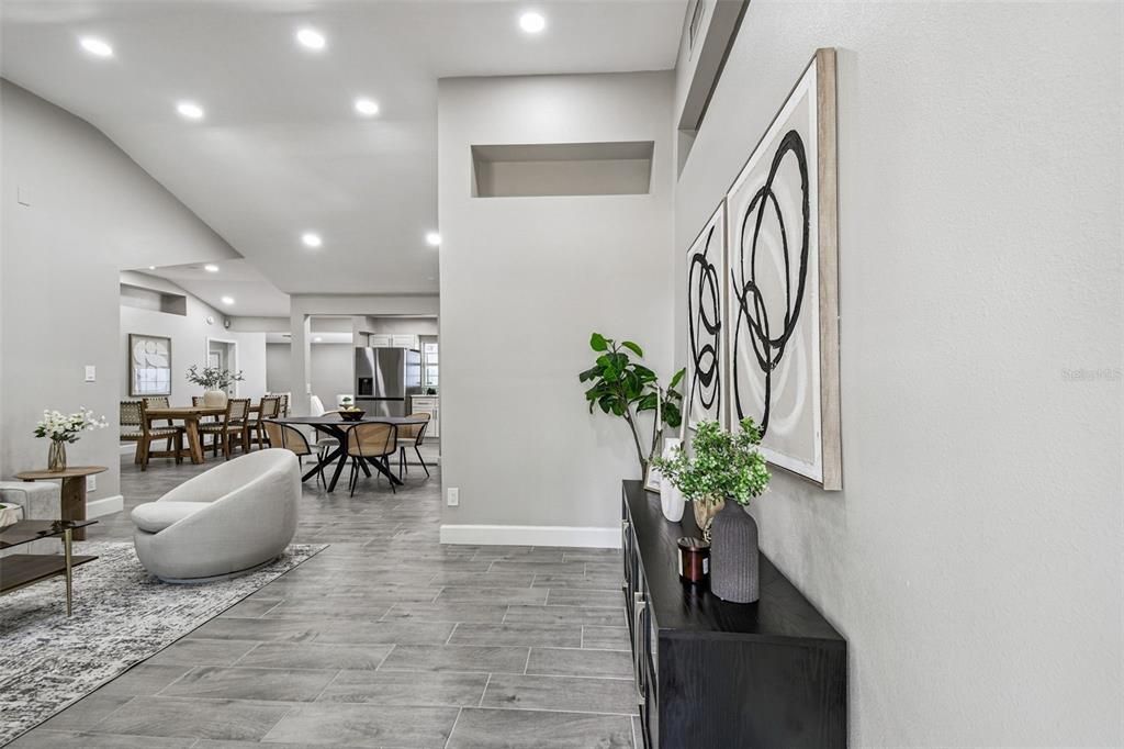 For Sale: $895,000 (3 beds, 3 baths, 1984 Square Feet)