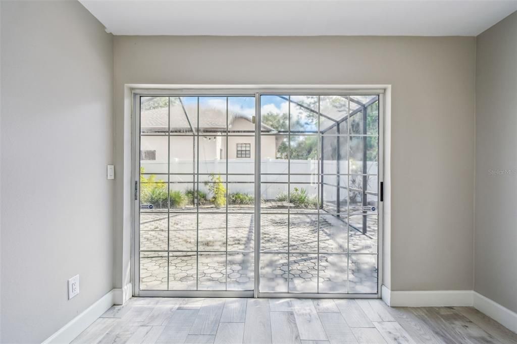 For Sale: $895,000 (3 beds, 3 baths, 1984 Square Feet)