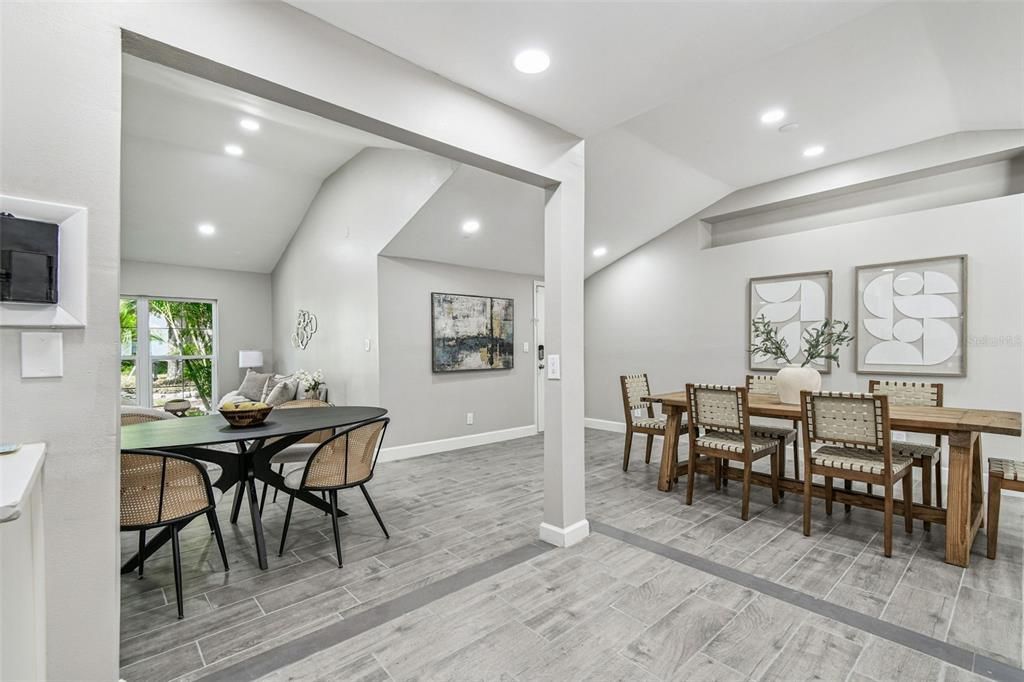 For Sale: $895,000 (3 beds, 3 baths, 1984 Square Feet)