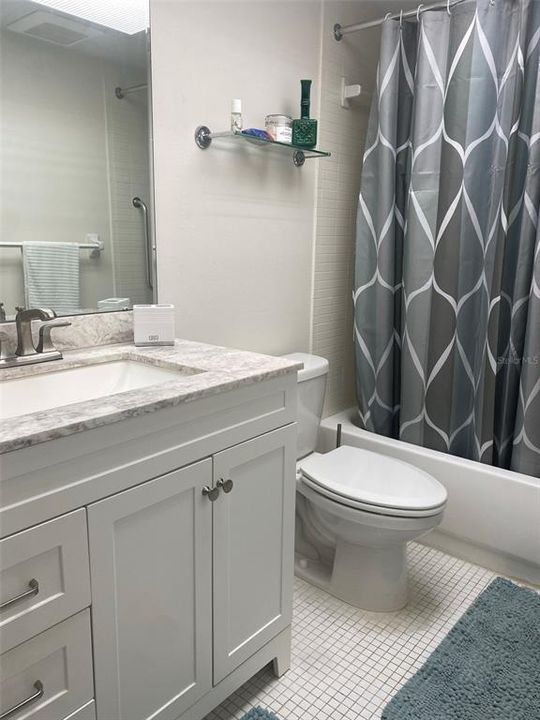 For Rent: $2,500 (2 beds, 2 baths, 1350 Square Feet)