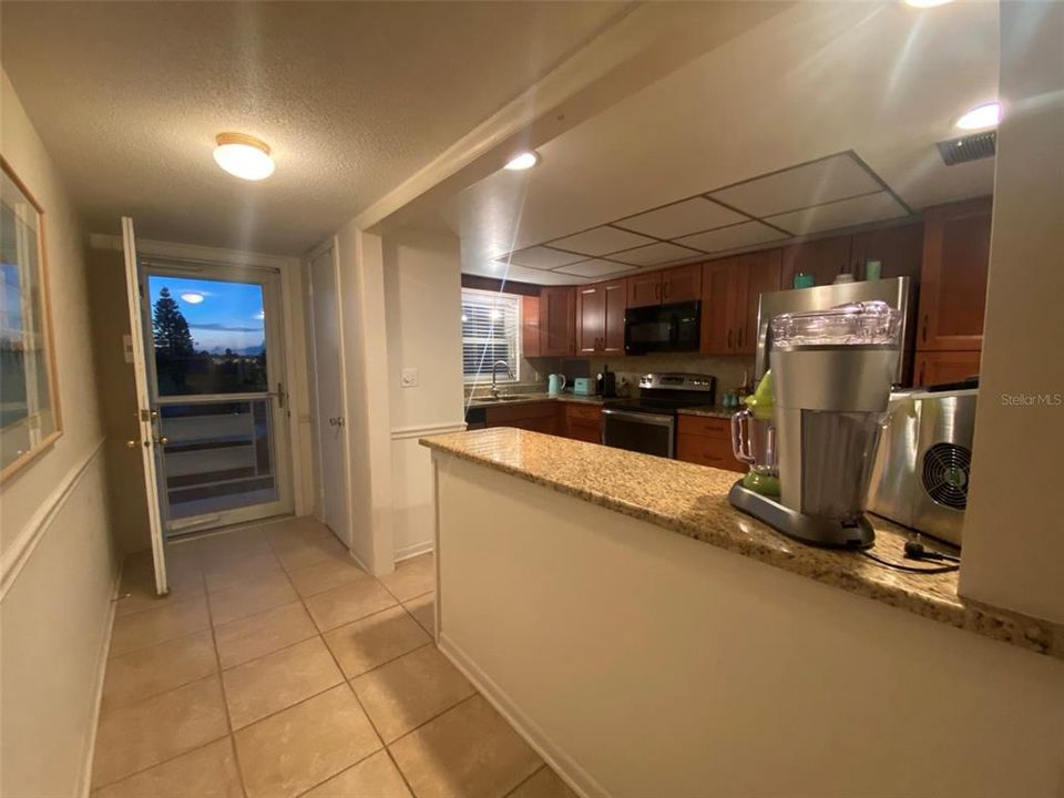 For Rent: $2,500 (2 beds, 2 baths, 1350 Square Feet)