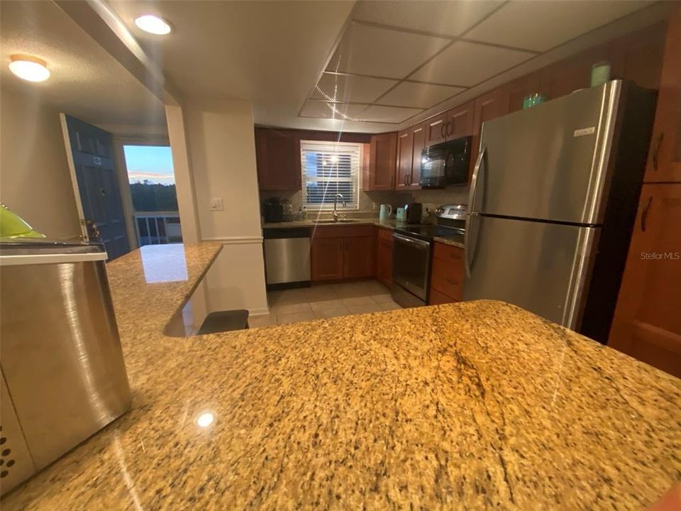 For Rent: $2,500 (2 beds, 2 baths, 1350 Square Feet)