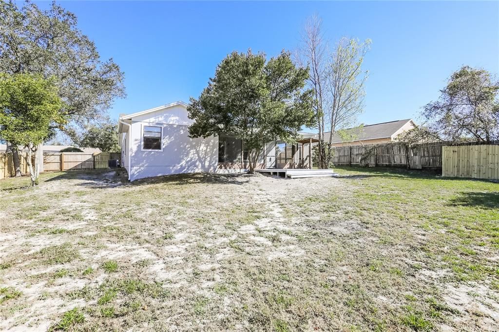 出租: $1,780 (3 贝兹, 2 浴室, 1264 平方英尺)