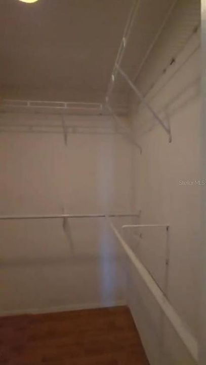 For Rent: $2,400 (3 beds, 2 baths, 1455 Square Feet)