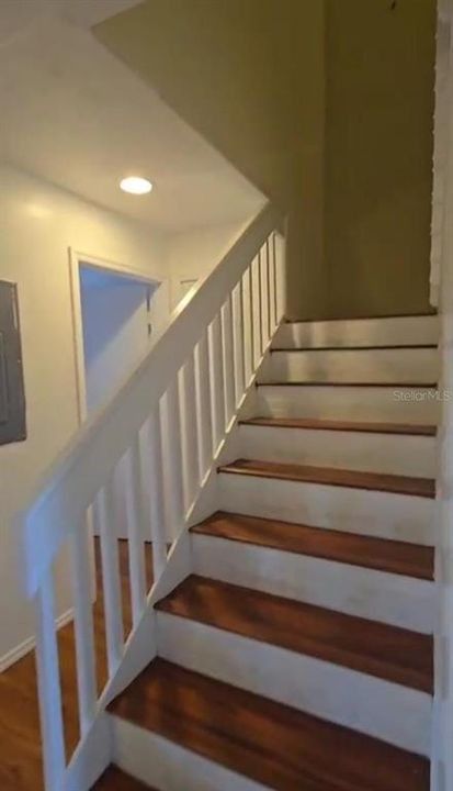 For Rent: $2,400 (3 beds, 2 baths, 1455 Square Feet)