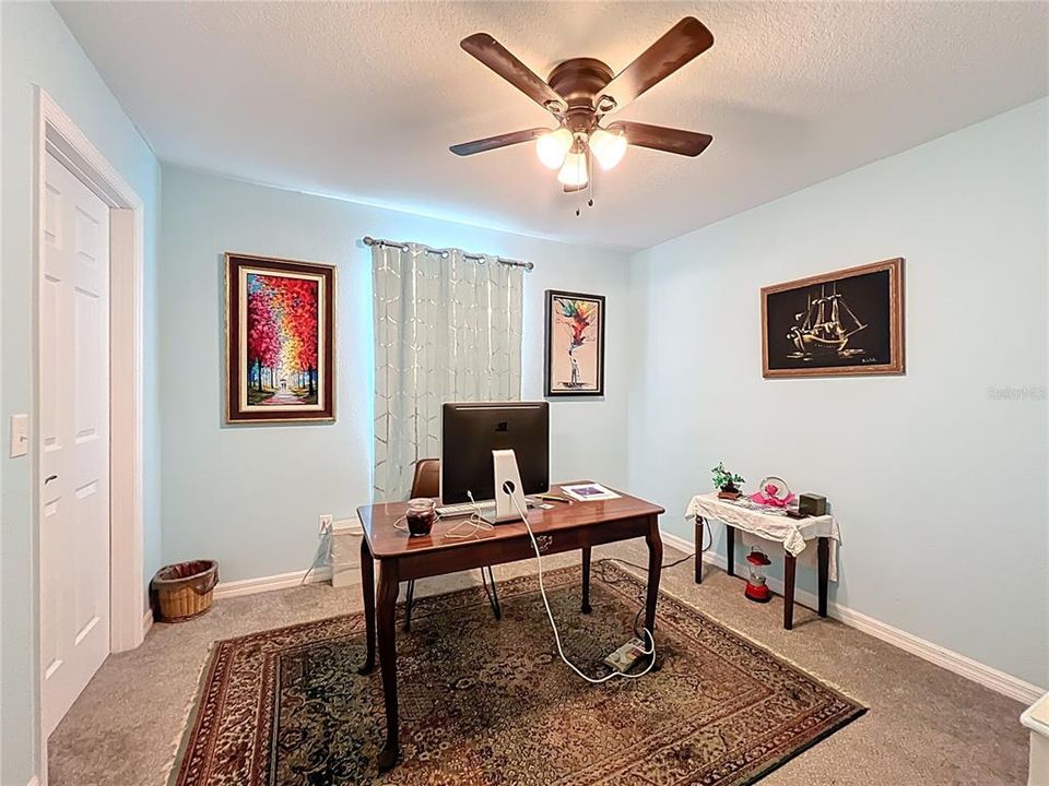 待售: $285,000 (3 贝兹, 2 浴室, 1496 平方英尺)