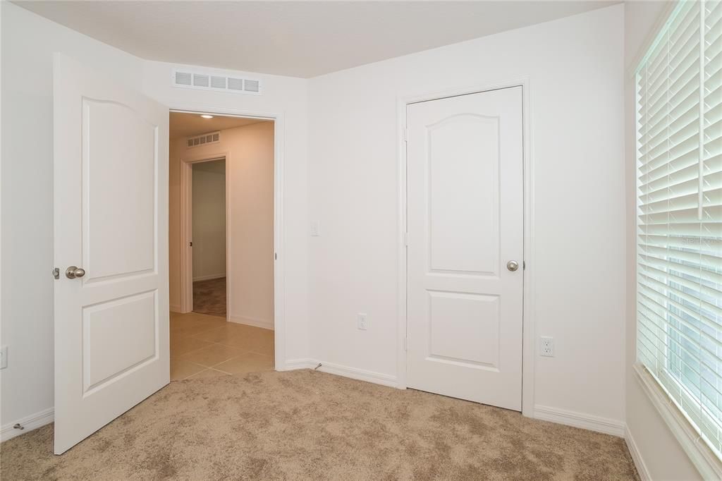 For Rent: $2,185 (4 beds, 2 baths, 1851 Square Feet)