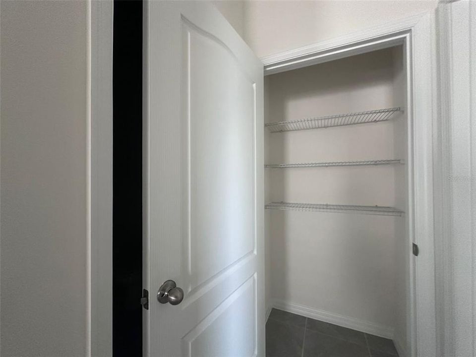 For Rent: $2,650 (5 beds, 3 baths, 2447 Square Feet)