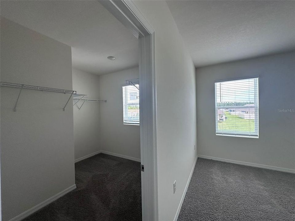 For Rent: $2,650 (5 beds, 3 baths, 2447 Square Feet)