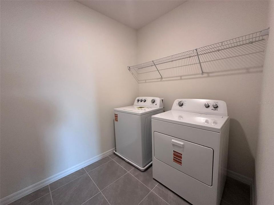 For Rent: $2,650 (5 beds, 3 baths, 2447 Square Feet)