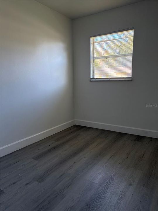 Active With Contract: $199,000 (3 beds, 1 baths, 777 Square Feet)