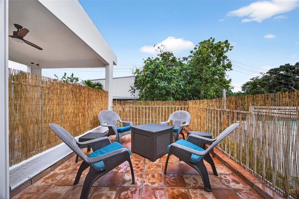 На продажу: $549,000 (3 спален, 1 ванн, 1486 Квадратных фут)