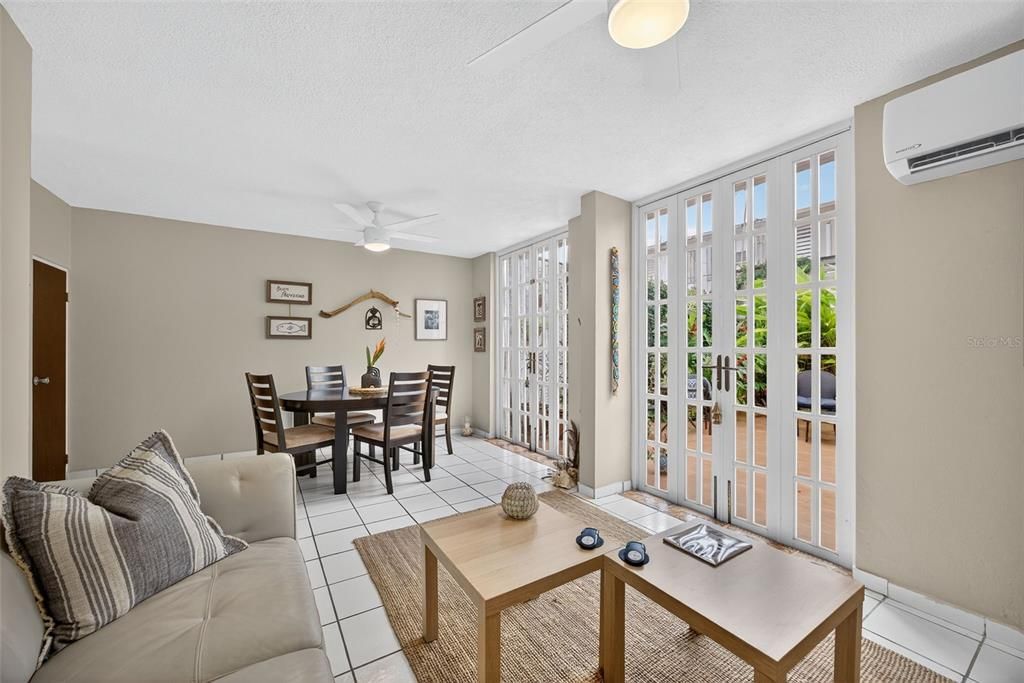 На продажу: $549,000 (3 спален, 1 ванн, 1486 Квадратных фут)