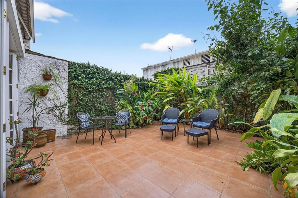 На продажу: $549,000 (3 спален, 1 ванн, 1486 Квадратных фут)