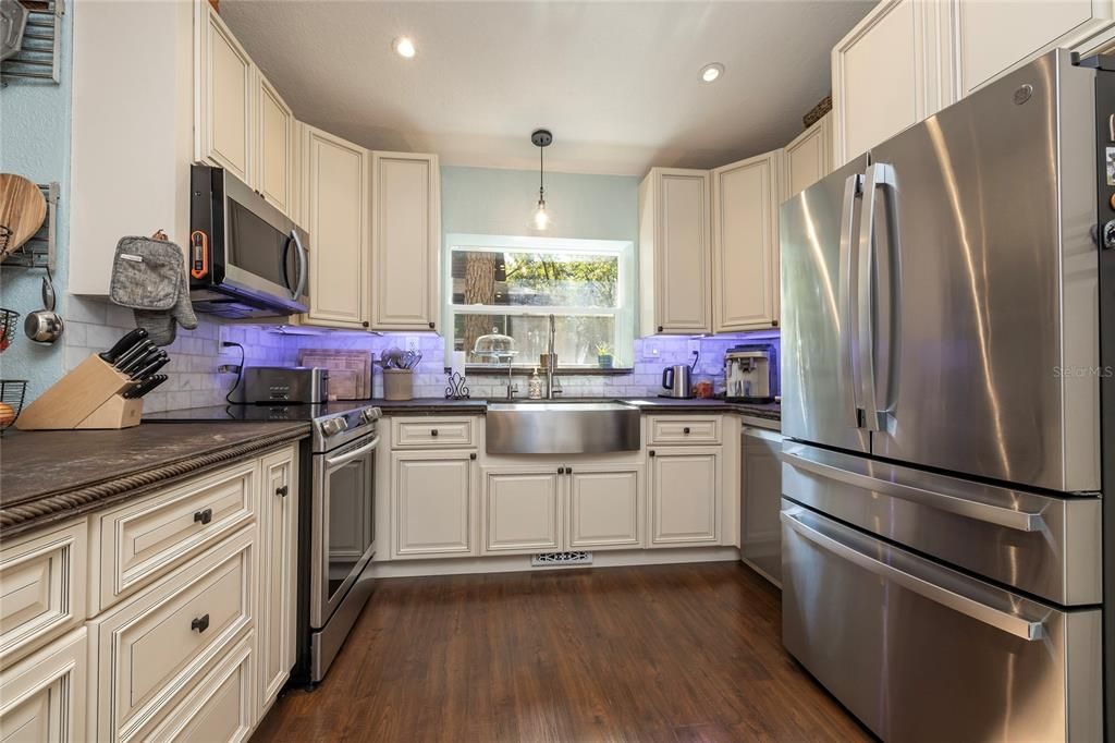 待售: $499,900 (3 贝兹, 2 浴室, 1626 平方英尺)