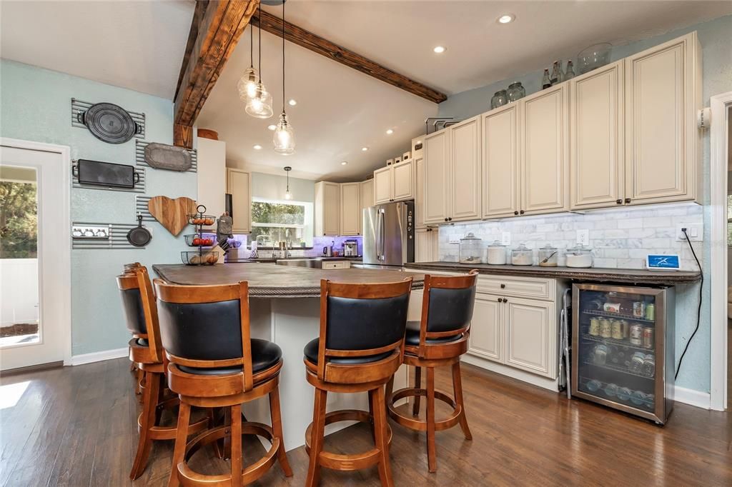 待售: $499,900 (3 贝兹, 2 浴室, 1626 平方英尺)