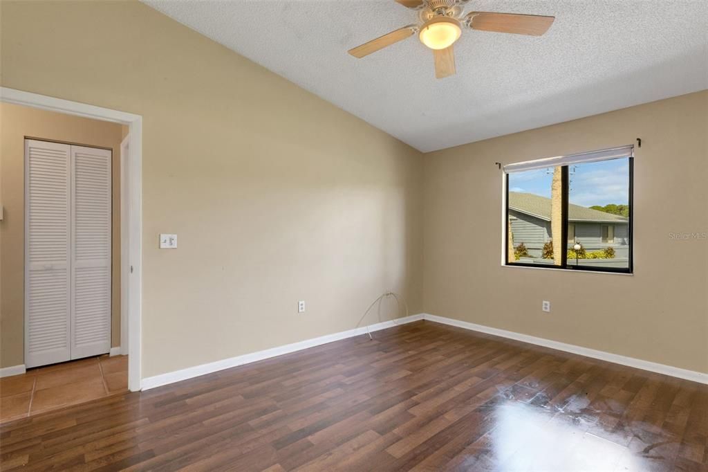 En Venta: $235,000 (2 camas, 2 baños, 1235 Pies cuadrados)