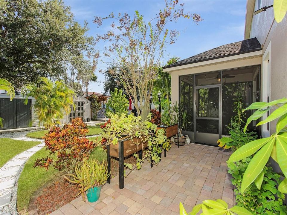 待售: $525,000 (4 贝兹, 2 浴室, 2280 平方英尺)