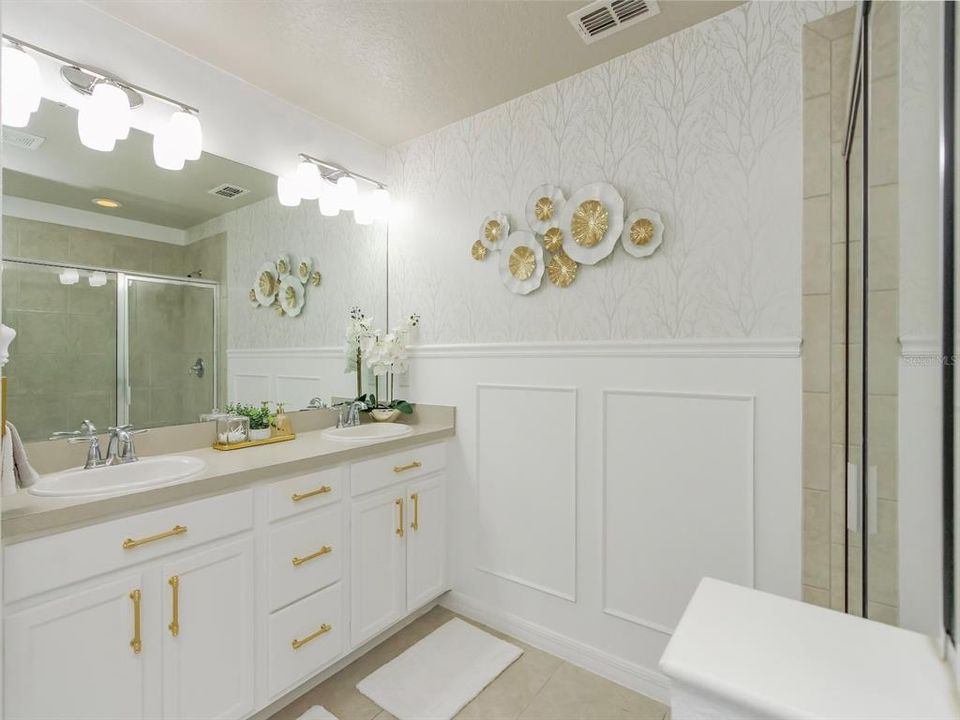 待售: $525,000 (4 贝兹, 2 浴室, 2280 平方英尺)