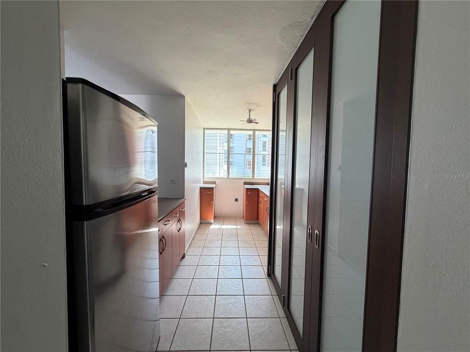 В аренду: $1,600 (3 спален, 2 ванн, 1075 Квадратных фут)