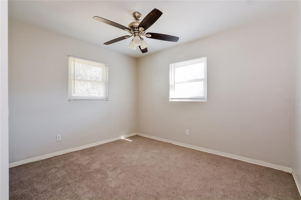 For Rent: $2,165 (4 beds, 2 baths, 2014 Square Feet)