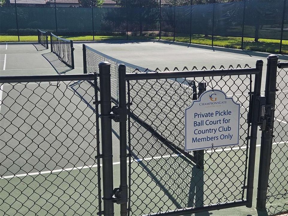 待售: $525,000 (4 贝兹, 3 浴室, 2571 平方英尺)