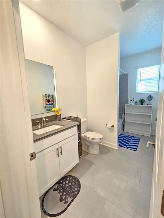 待售: $525,000 (4 贝兹, 3 浴室, 2571 平方英尺)