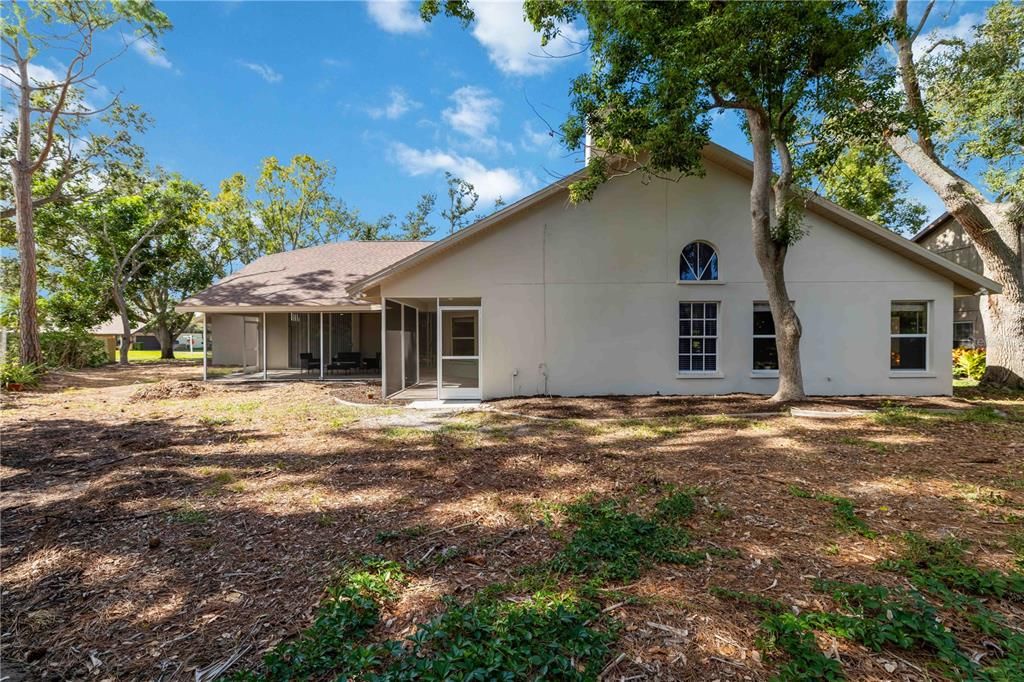 En Venta: $799,000 (4 camas, 2 baños, 3371 Pies cuadrados)