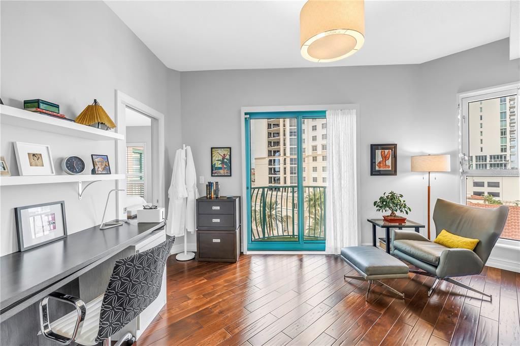 待售: $1,724,000 (3 贝兹, 2 浴室, 2600 平方英尺)