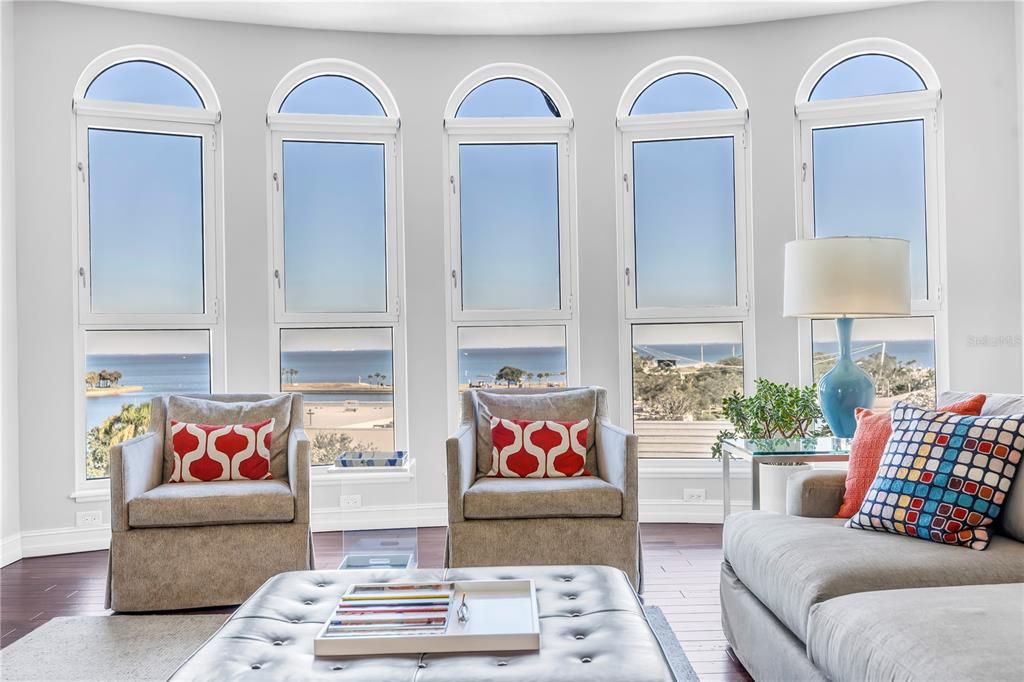 待售: $1,724,000 (3 贝兹, 2 浴室, 2600 平方英尺)