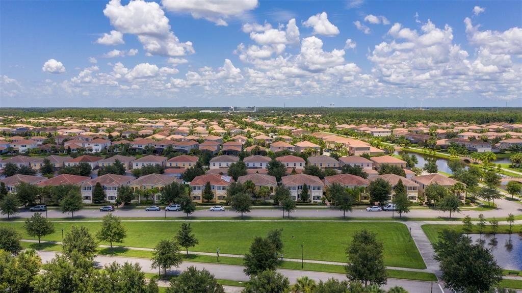 Active With Contract: $2,700 (4 beds, 3 baths, 1813 Square Feet)