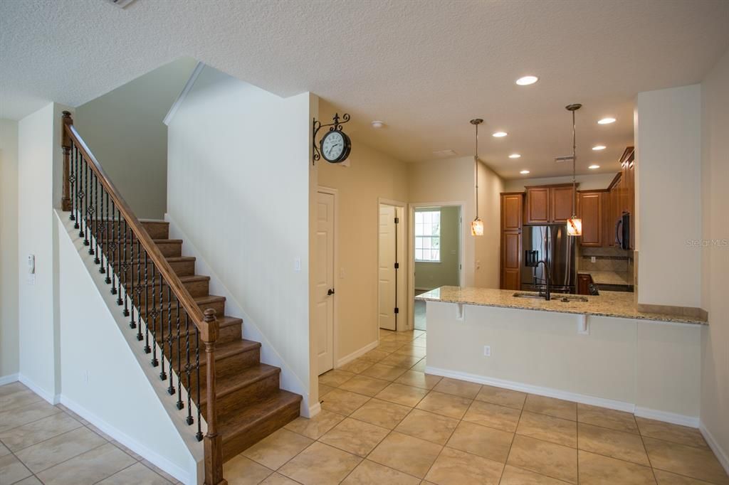 Active With Contract: $2,700 (4 beds, 3 baths, 1813 Square Feet)