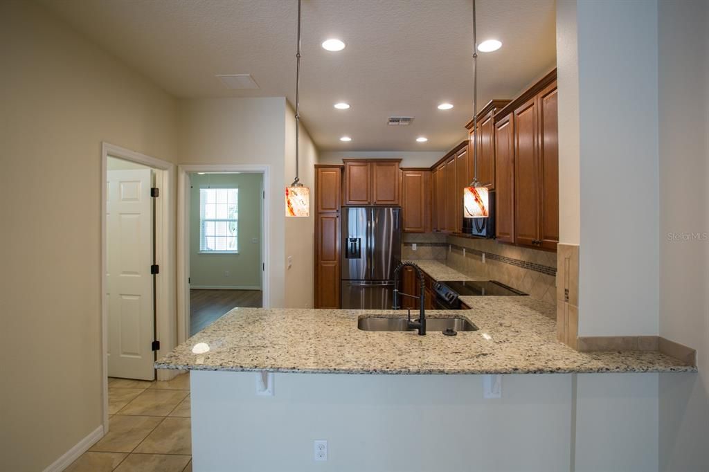 Active With Contract: $2,700 (4 beds, 3 baths, 1813 Square Feet)