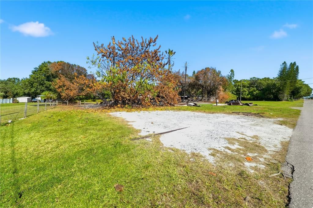 最近售出: $174,999 (1.17 acres)