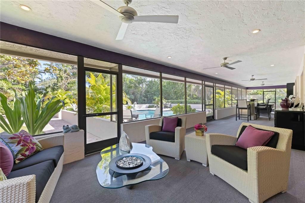 For Sale: $1,050,000 (3 beds, 3 baths, 3060 Square Feet)