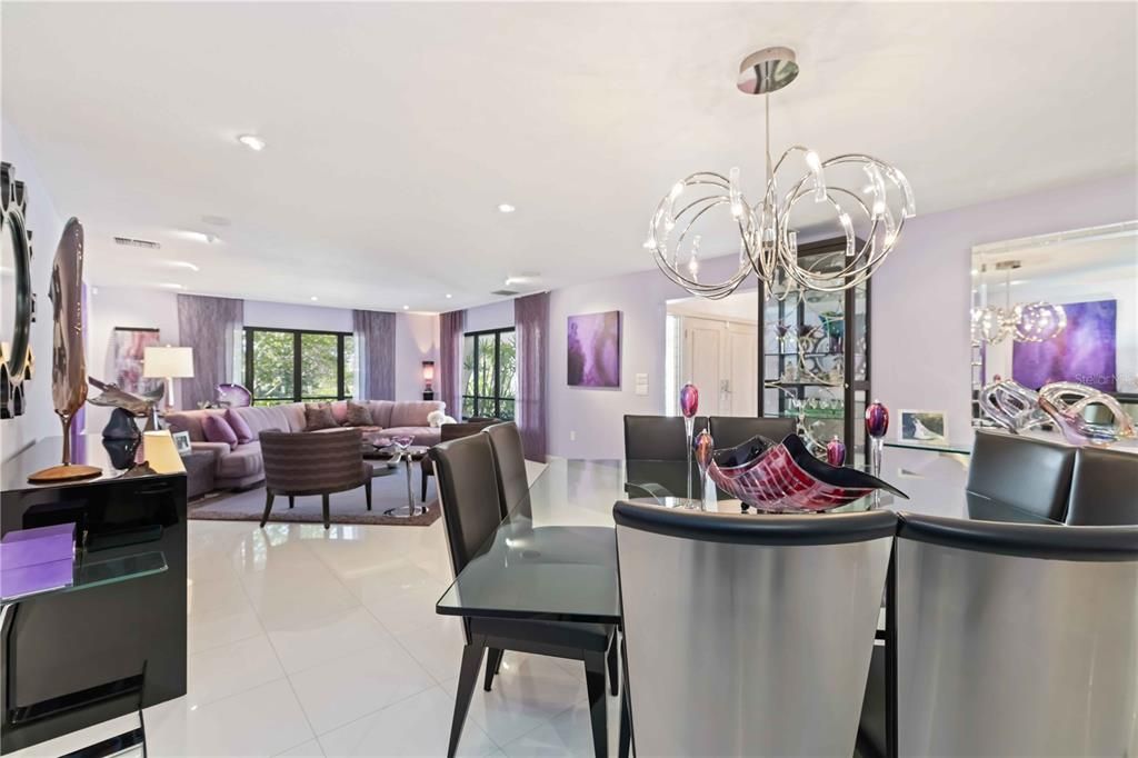 For Sale: $1,050,000 (3 beds, 3 baths, 3060 Square Feet)