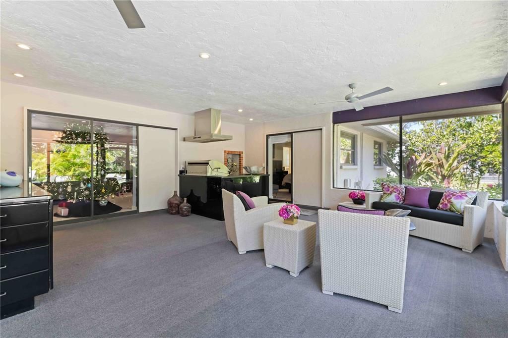 For Sale: $1,050,000 (3 beds, 3 baths, 3060 Square Feet)