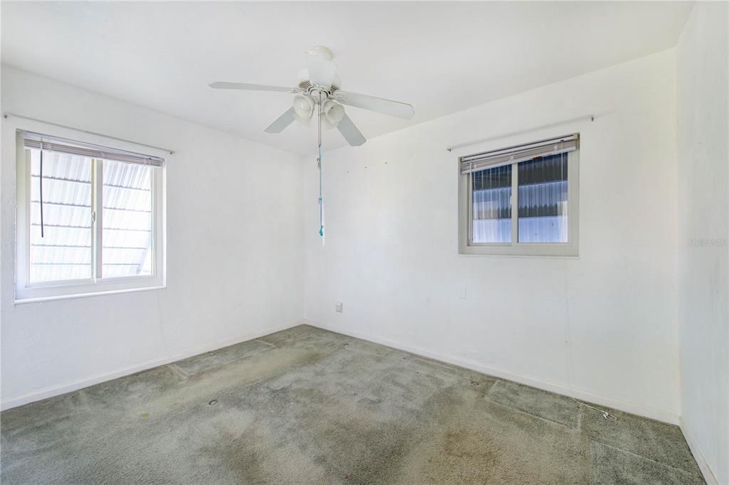 Active With Contract: $215,000 (4 beds, 2 baths, 1492 Square Feet)