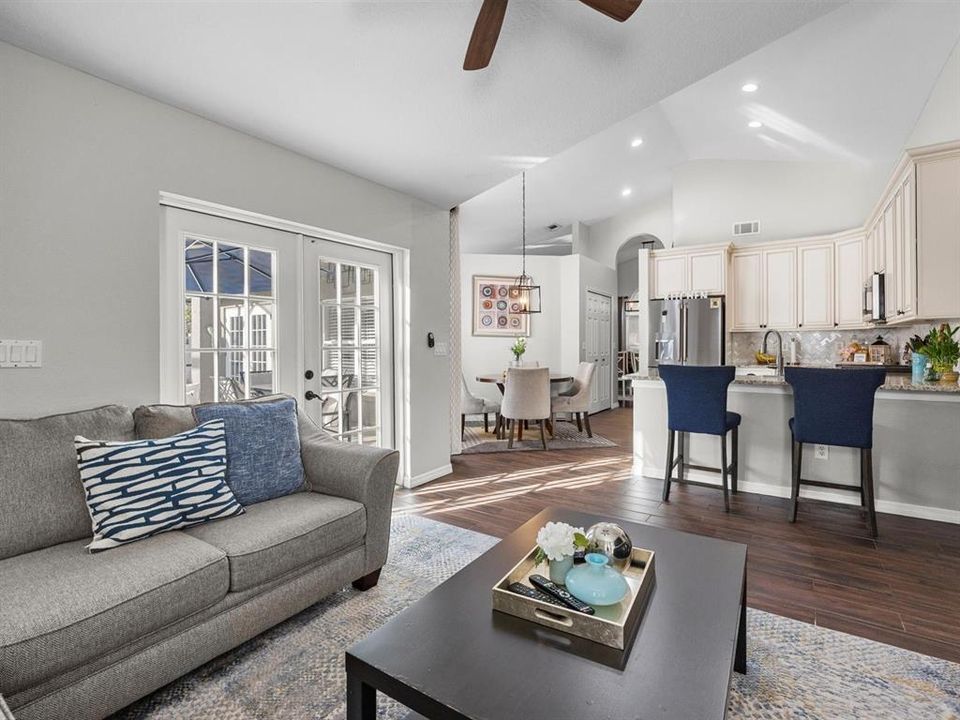 Active With Contract: $470,000 (3 beds, 2 baths, 1738 Square Feet)