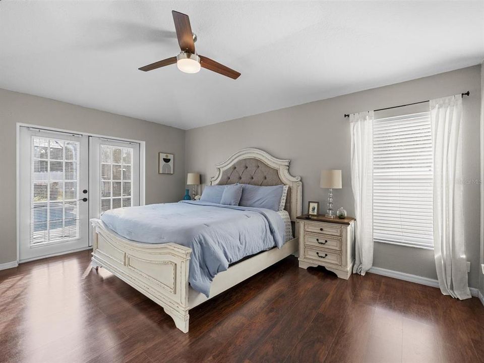 Active With Contract: $470,000 (3 beds, 2 baths, 1738 Square Feet)